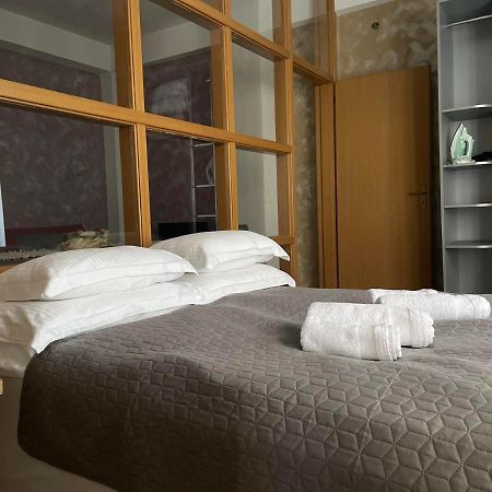 Corso Apartment Cacak Luaran gambar